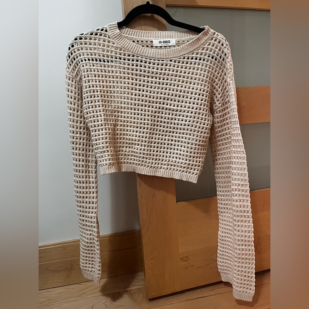 4th reckless cream crocheted us small long sleeved shirt